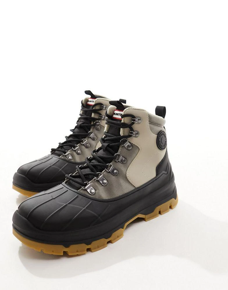 Hunter Hunter Explorer duck boots in beige 2