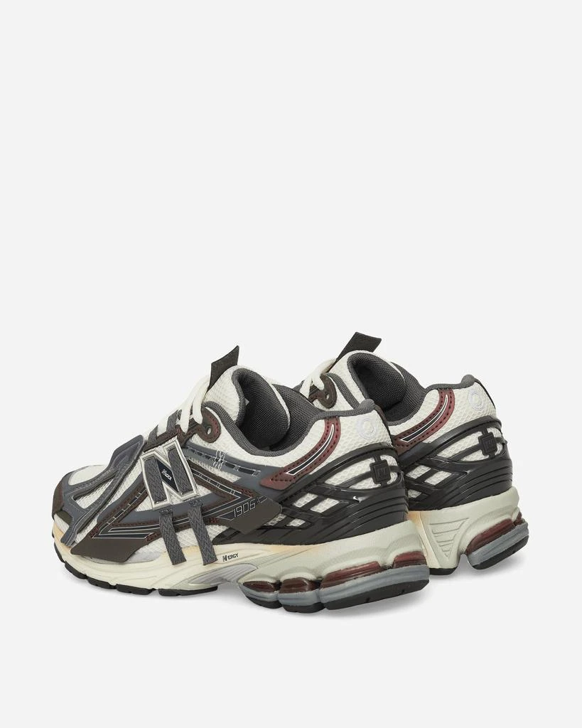 New Balance 1906A Sneakers Classic Crimson / Sea Salt / Black Cement 4