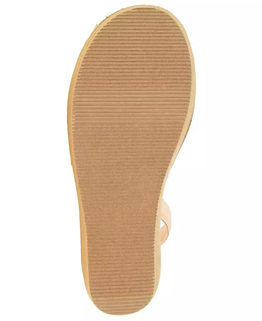 Kenneth Cole Women's Fine Glass Mesh Wedge Sandals 5