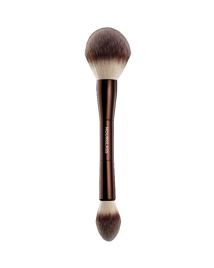 HOURGLASS Veil™ Powder Brush