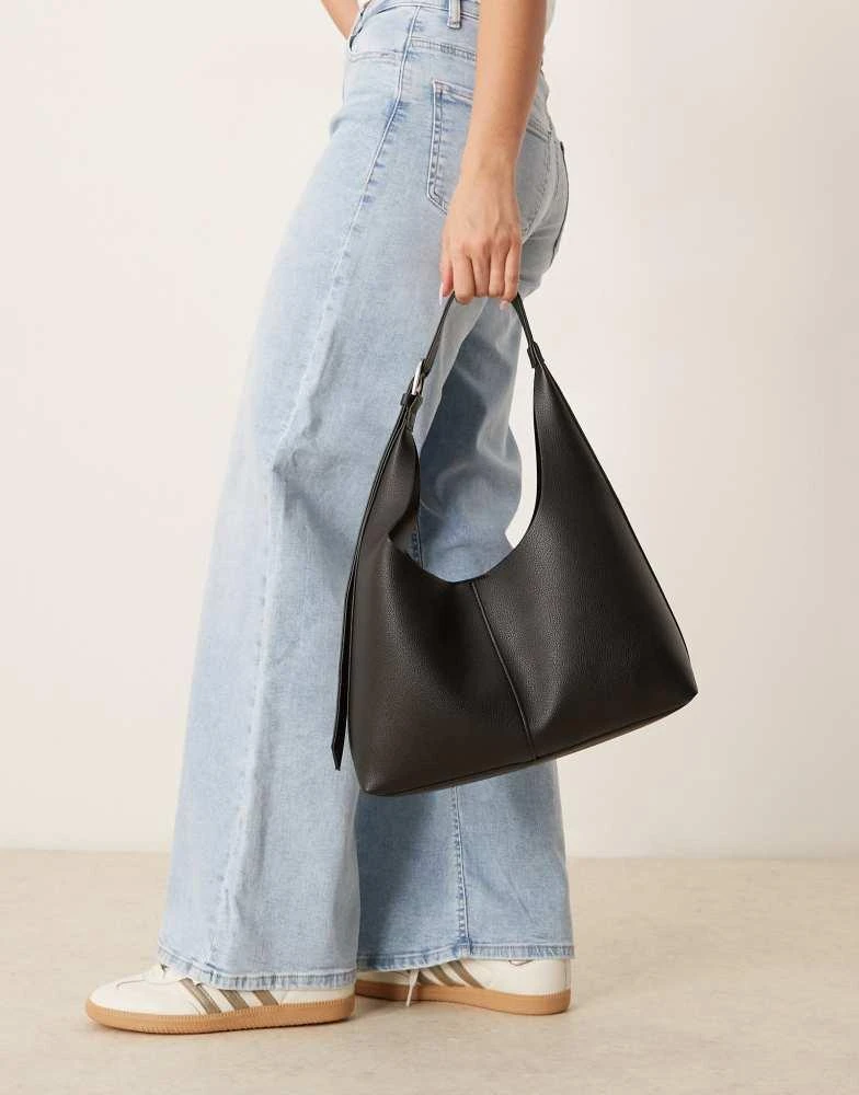 GINA TRICOT Gina Tricot slouchy shoulder bag in black 1