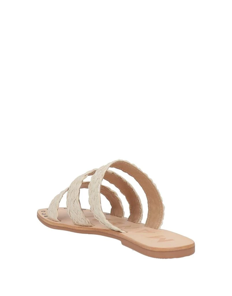 MANEBÍ Sandals 3