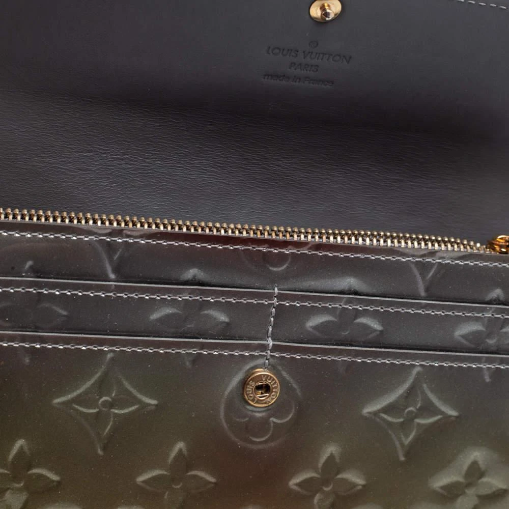 Louis Vuitton Louis Vuitton Gris Art Deco Monogram Vernis Sarah Wallet 7