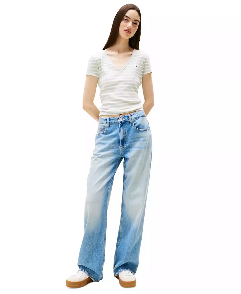 Tommy Jeans Women
s Slim-Fit Essential Ribbed V-Neck Tee