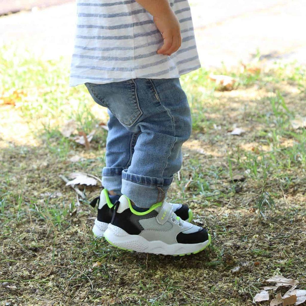 Shone Sneakers White Girl