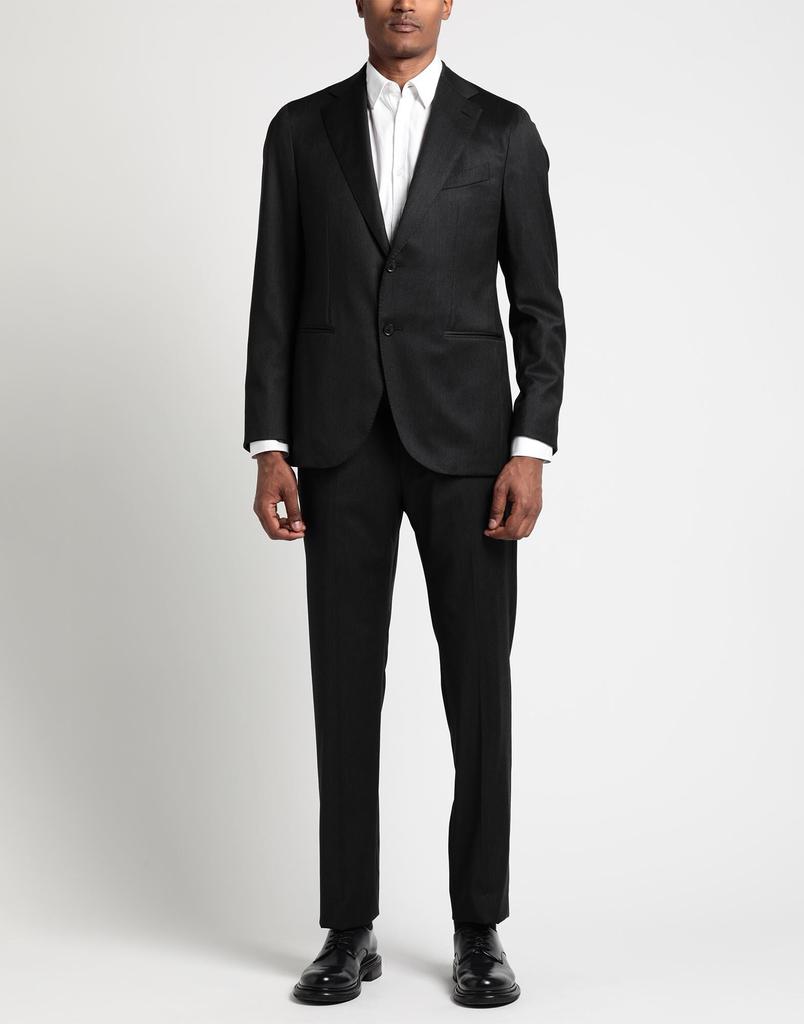 CARUSO Suits
