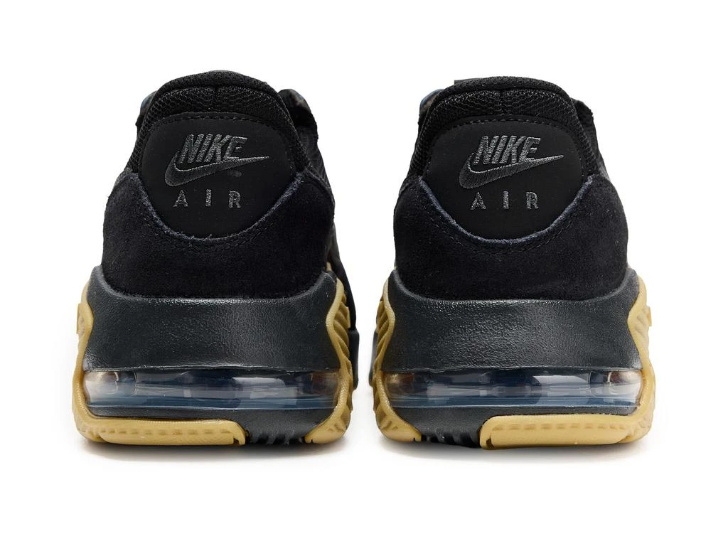NIKE Air Max Excee 7