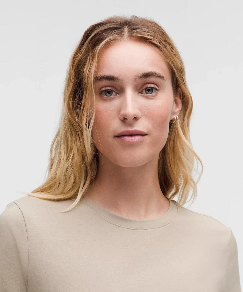 Lululemon Love Curved-Hem Crewneck T-Shirt 24