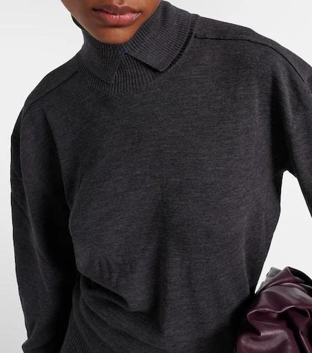 Burberry Wool turtleneck sweater 4