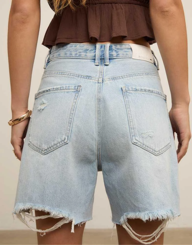 Stradivarius Stradivarius D93 longline denim shorts in light blue 3