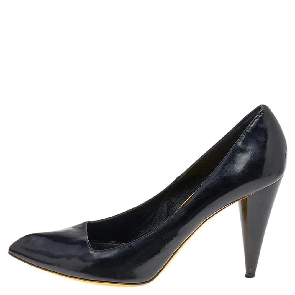 Alexander McQueen Alexander McQueen Black Patent Leather Pointed Toe Pumps Size 38 2