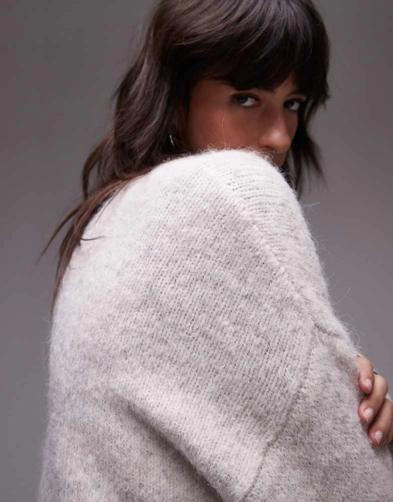Topshop Topshop knitted boxy fluffy crew oversized jumper in oat 4