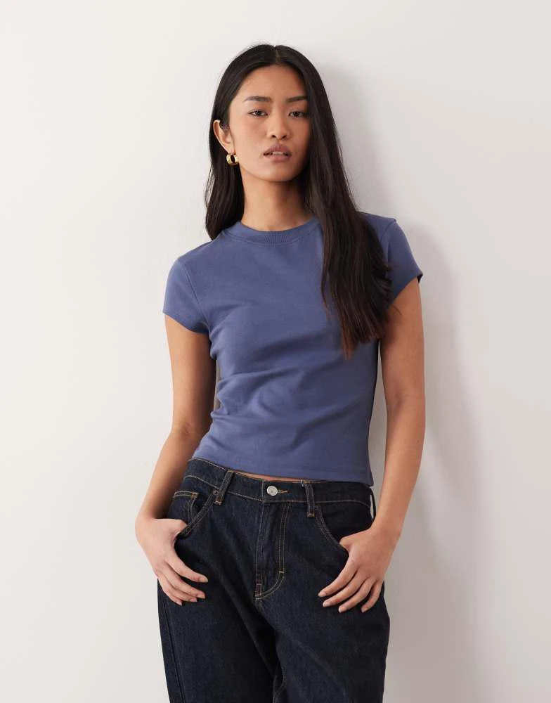 ASOS ASOS DESIGN 90s Baby tee in navy