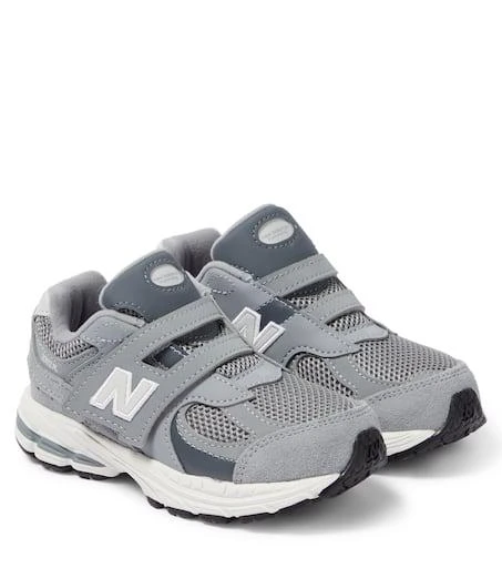 New Balance 2002R Kids sneakers 1