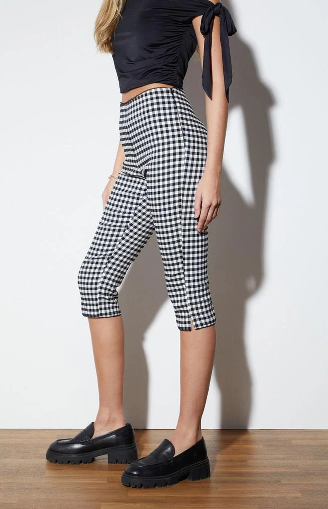 LA Hearts Gingham Capri Pants 3