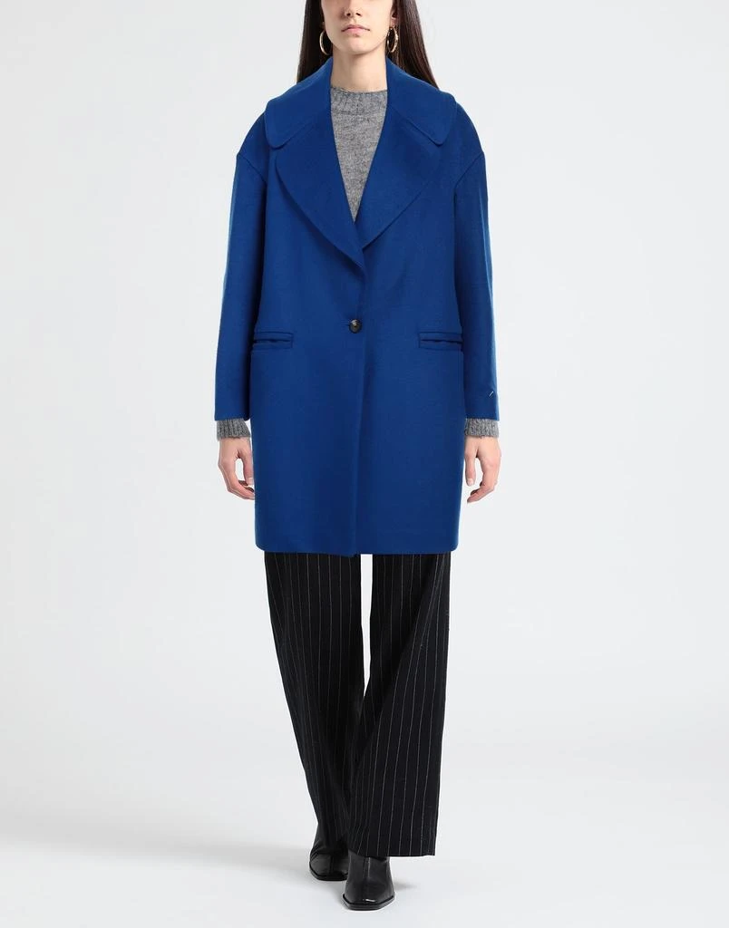 ANNIE P. Coat 2