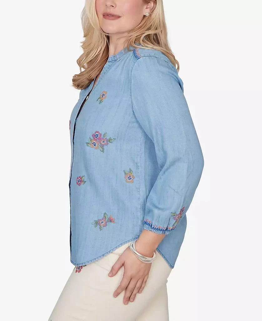 Alfred Dunner Plus Size Beachcomber Floral Embroidered Button front closure Top 3