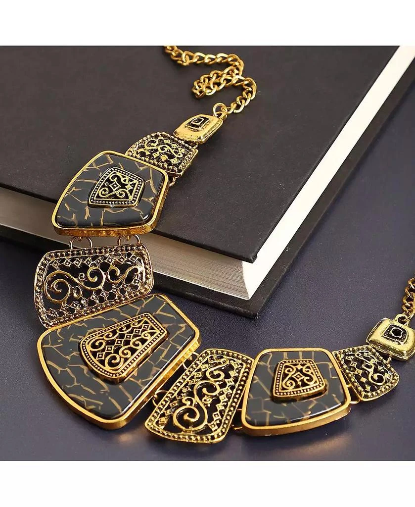 SOHI Gold-Plated  Stone Necklace 2