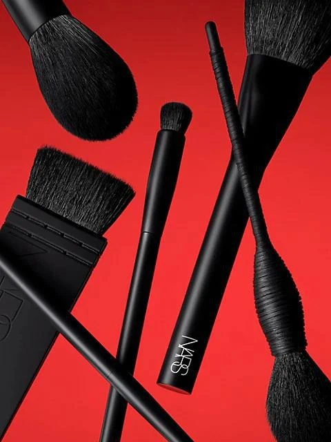 NARS #10 Radiant Creamy Concealer Brush 2