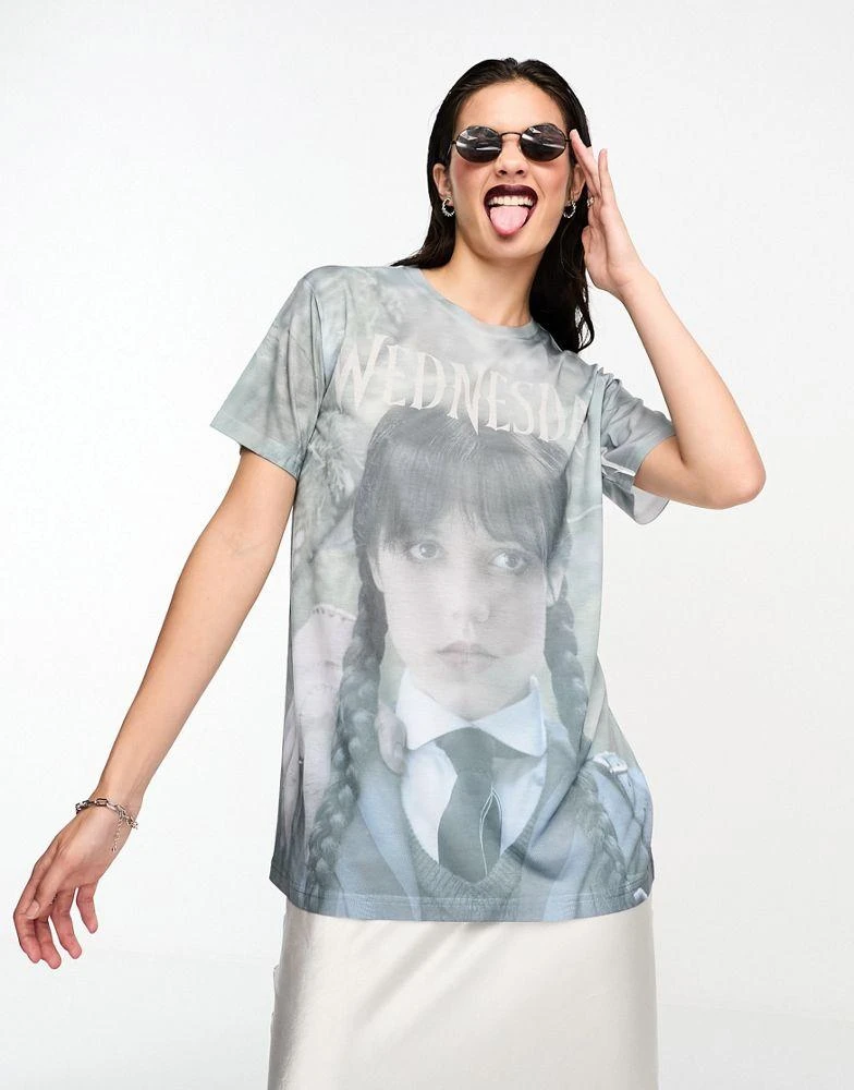 ASOS DESIGN ASOS DESIGN Wednesday Addams oversized t-shirt with licence placement graphic print 1