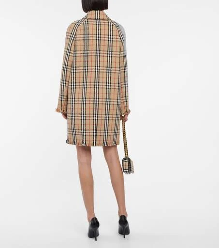 Burberry Vintage Check Camden car coat 3