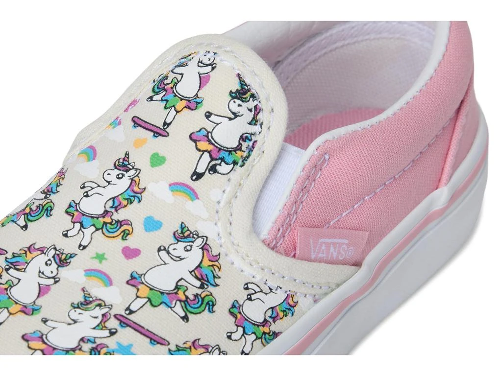 Vans Classic Slip-On (Little Kid) 6