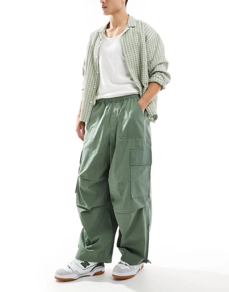 ASOS ASOS DESIGN parachute cargo trouser in green 1