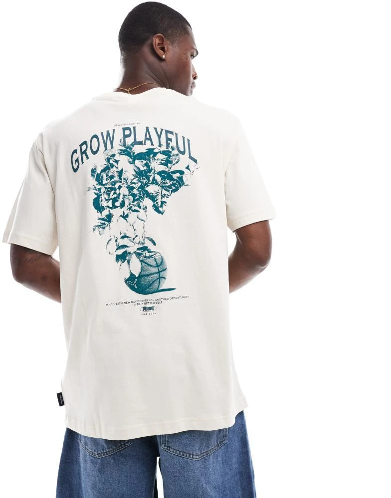 Puma Puma Grow Playful t-shirt in snow 1