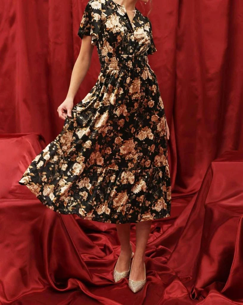 Blu Pepper Blu Pepper - Floral Velvet Splice Shirred Dress 3