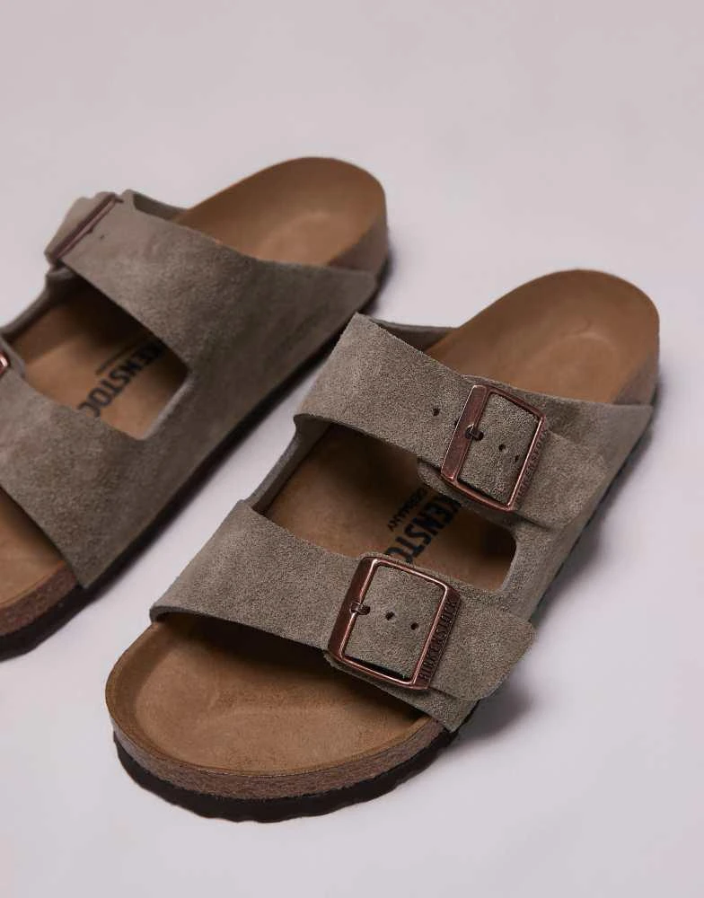 Birkenstock Birkenstock Unisex Arizona sandals in taupe suede 2