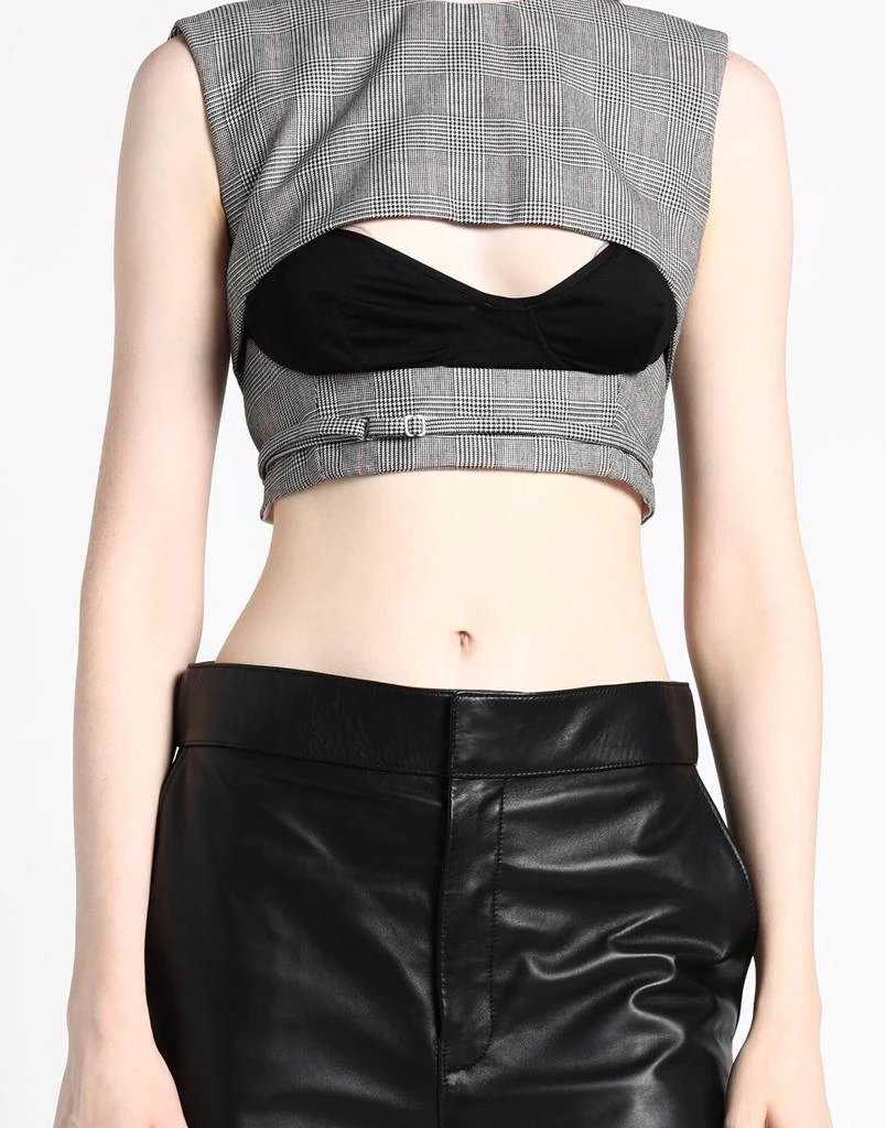 Calvin Klein Top 4