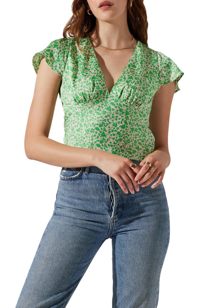 ASTR the Label Floral Flutter Sleeve Blouse