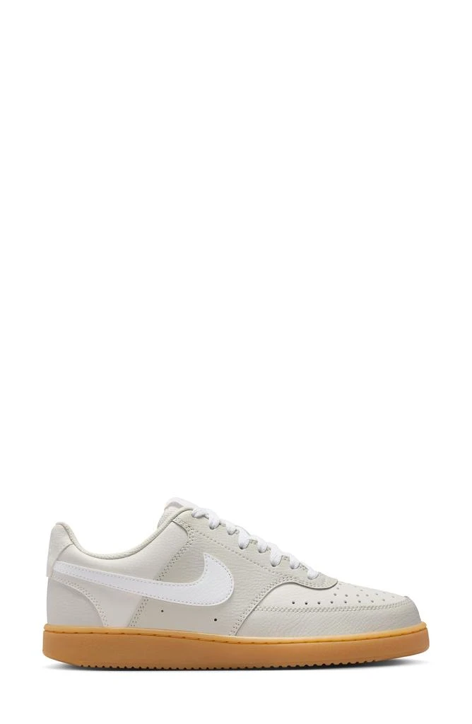 NIKE Court Vision Low Sneaker 6