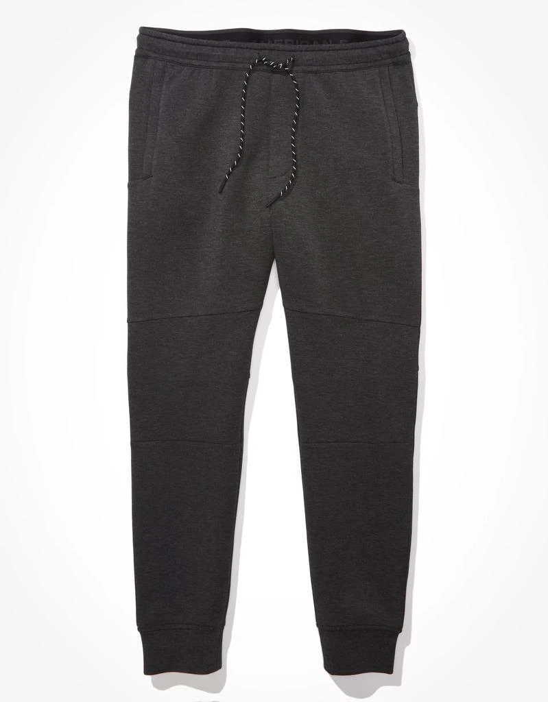 AE AE 24/7 Jogger 1