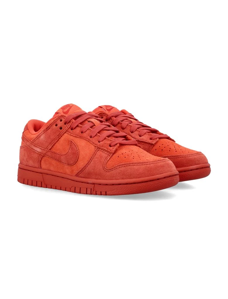 NIKE DUNK LOW WOMAN'S SNEAKERS 2