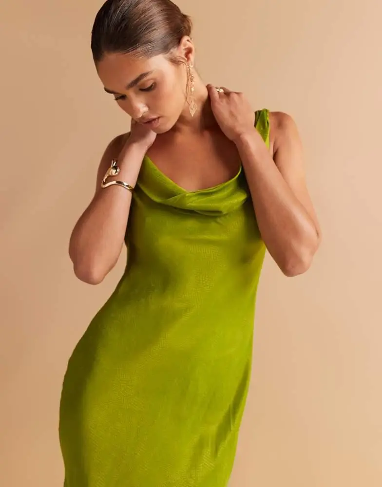 Mango Mango jacquard satin cowl neck maxi dress with side split in olive  green - Dresses & Skirts - Compare Prices from 6+ Stores - Free Shipping -  BeyondStyle