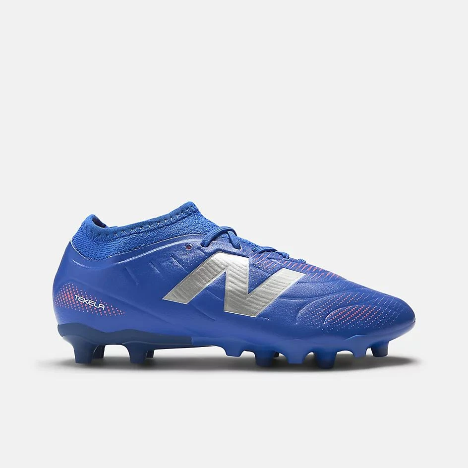 New Balance TEKELA TEAM LOW LACED JNR FG V5