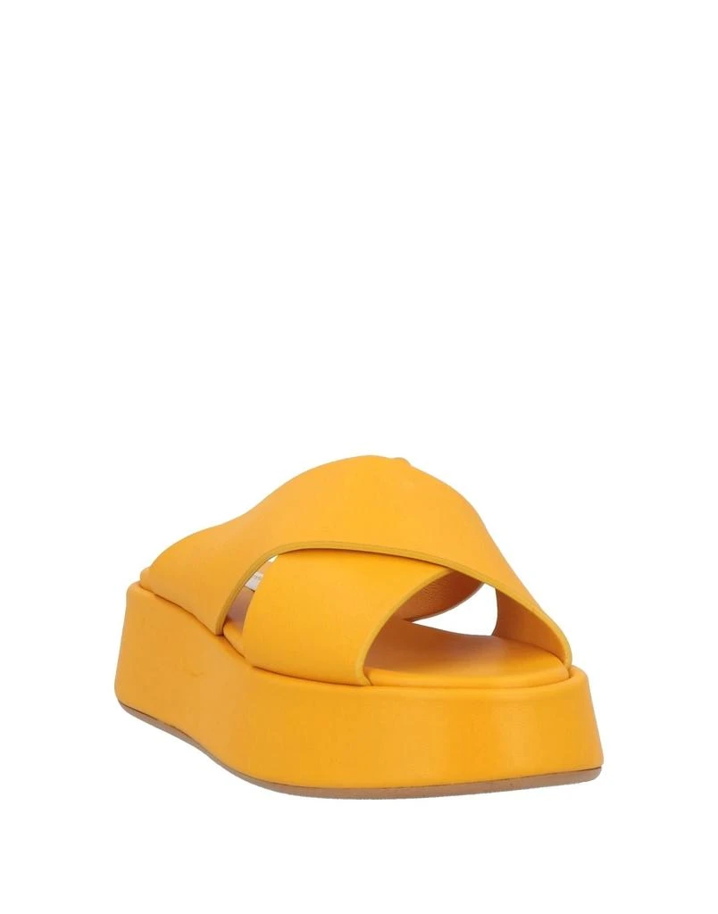 Dolce 
Gabbana Sandals 4