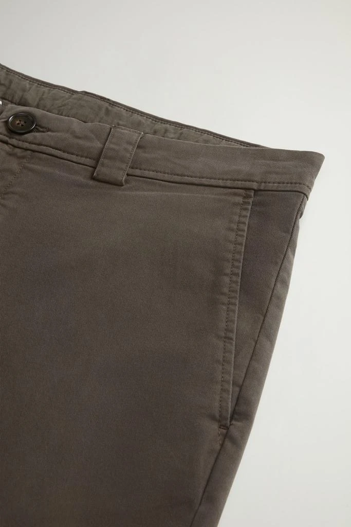 Woolrich Garment-Dyed Chino Pants in Stretch Cotton Twill - Men - Blue 6