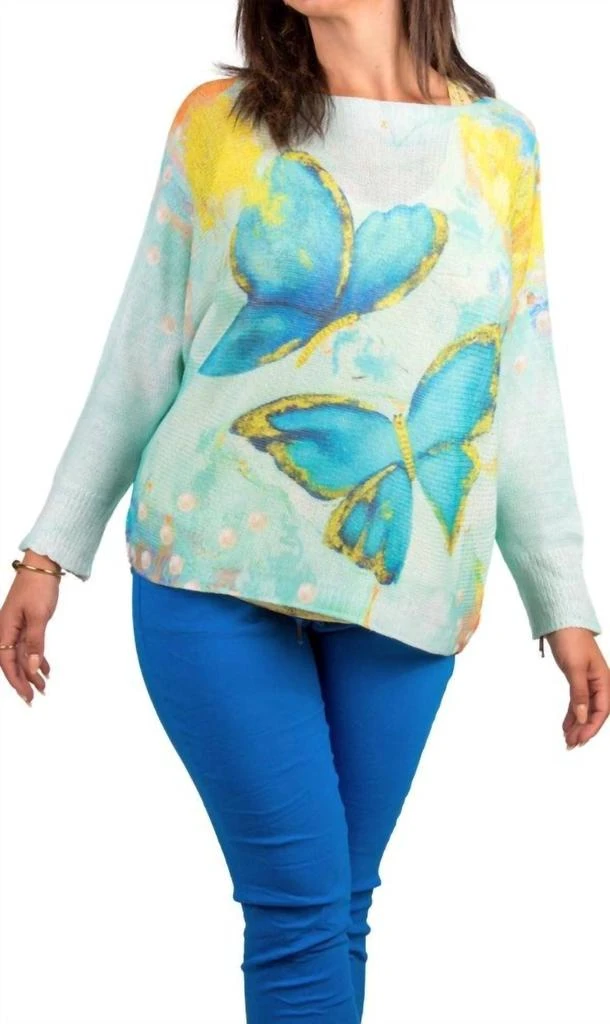 GIGI MODA Gigi Moda - Daria Batwing Sweater with Butterfly Print
