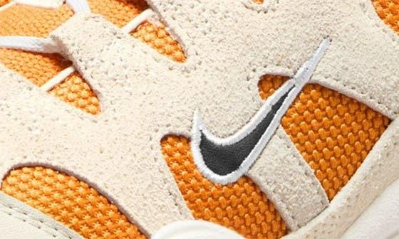 NIKE Tech Hera Sneaker 9