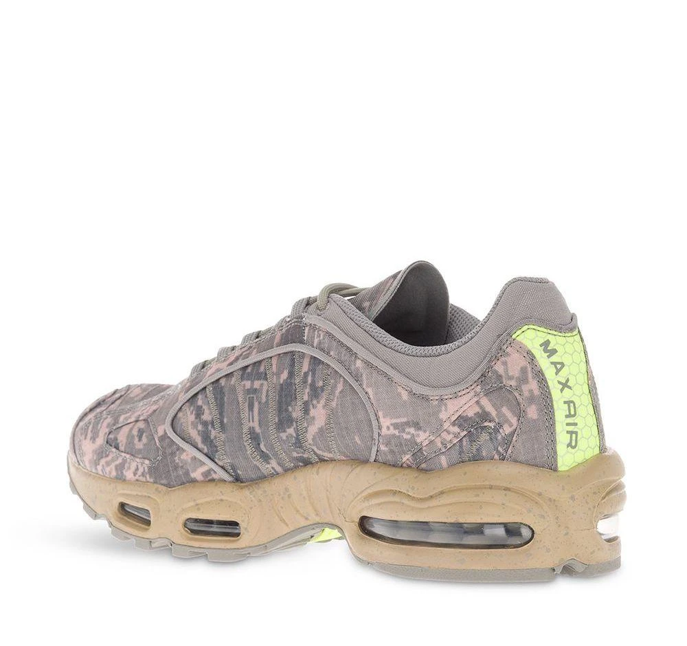 NIKE AIR MAX TAILWIND IV SP SNEAKERS 3