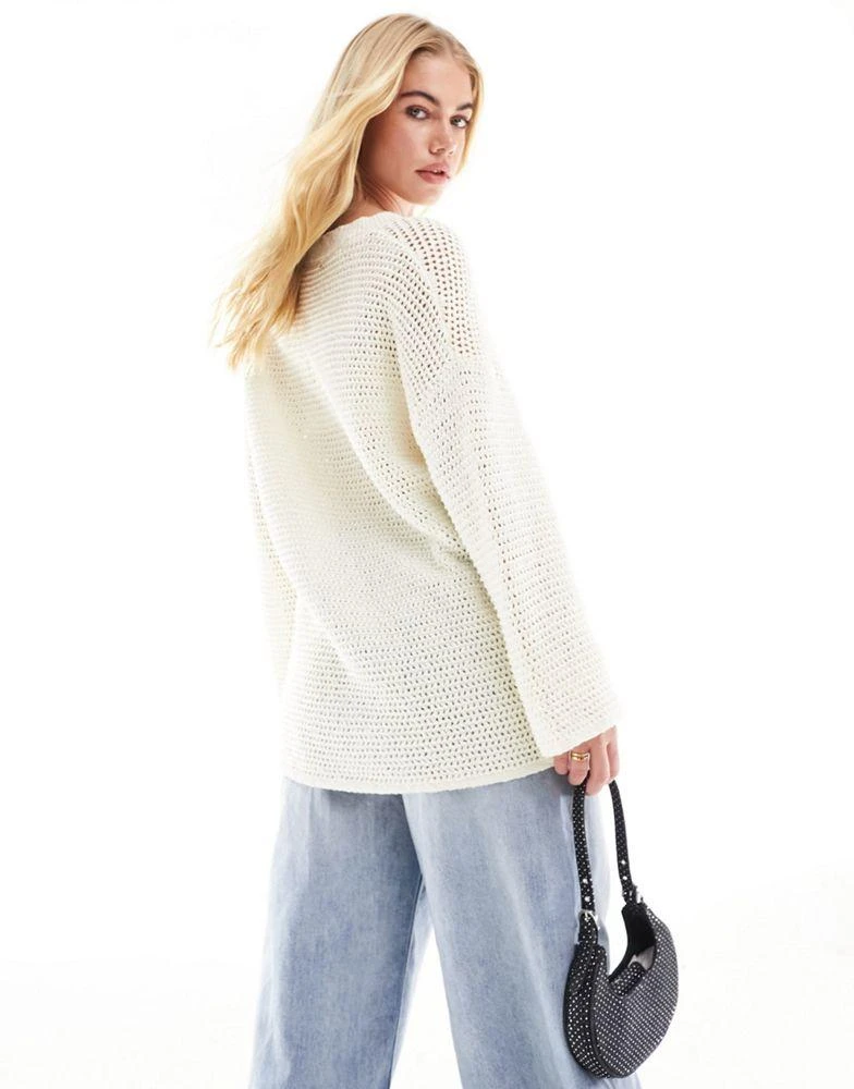 4th & Reckless 4th & Reckless v neck lightweight open knit jumper in cream 4