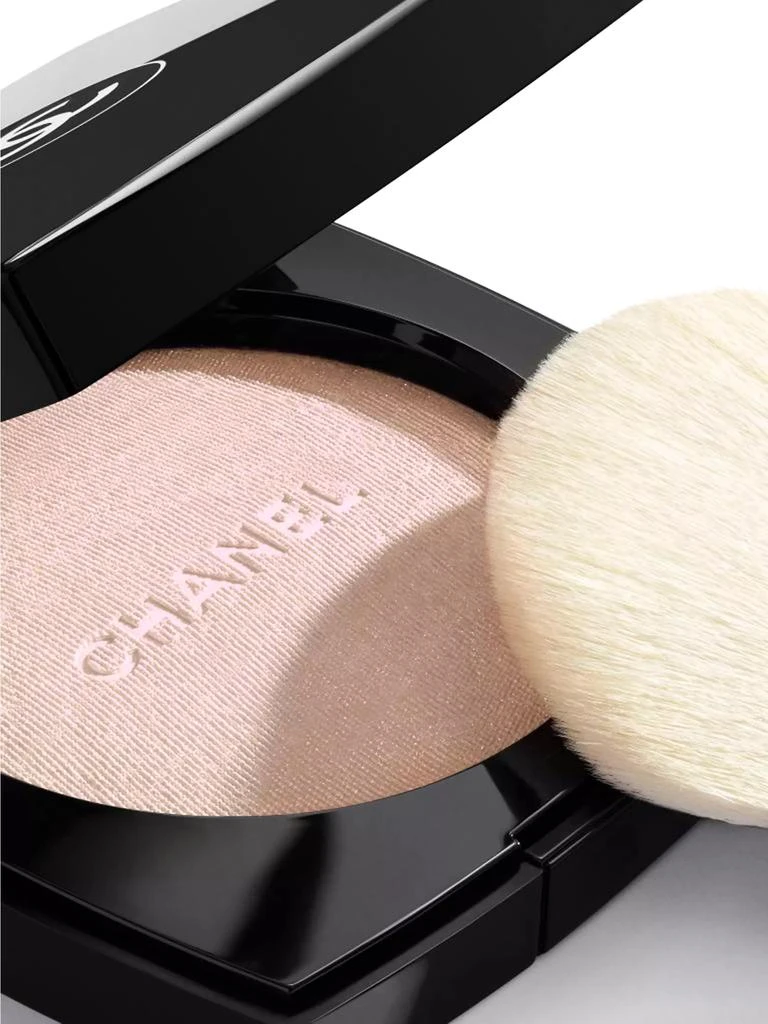 Chanel Highlighting Powder 2