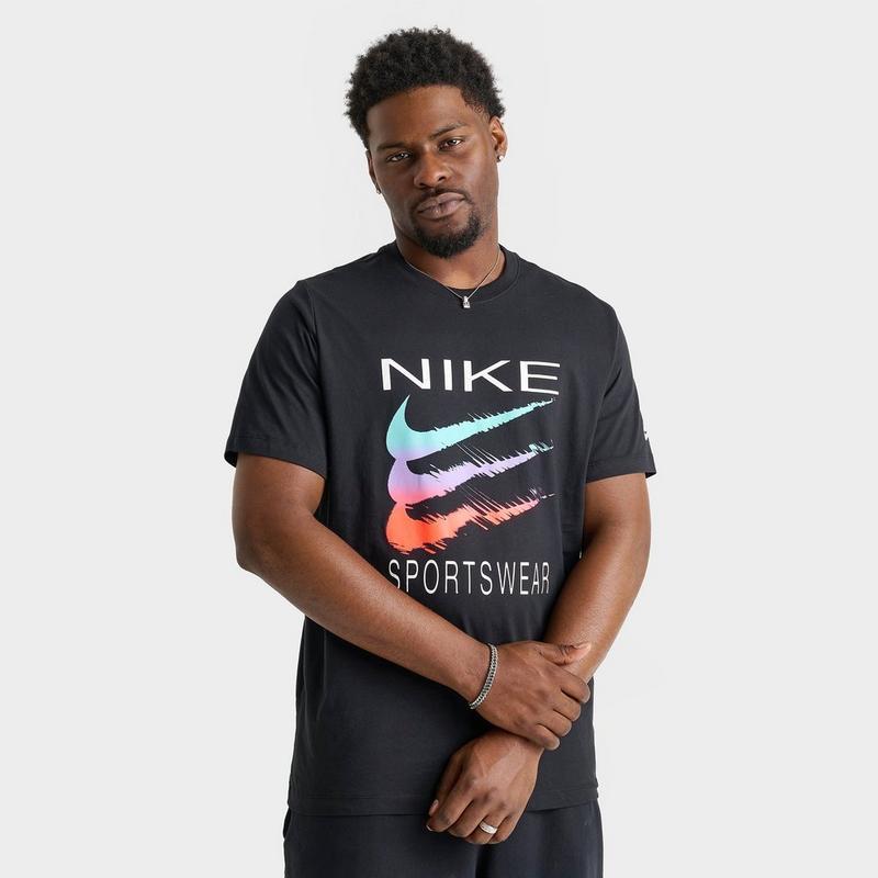 NIKE Men's Nike Sportswear Triple Swoosh T-Shirt