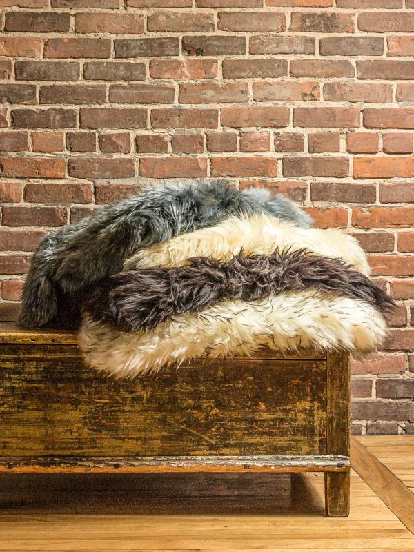 Natural Dyed Sheepskin Rug 5