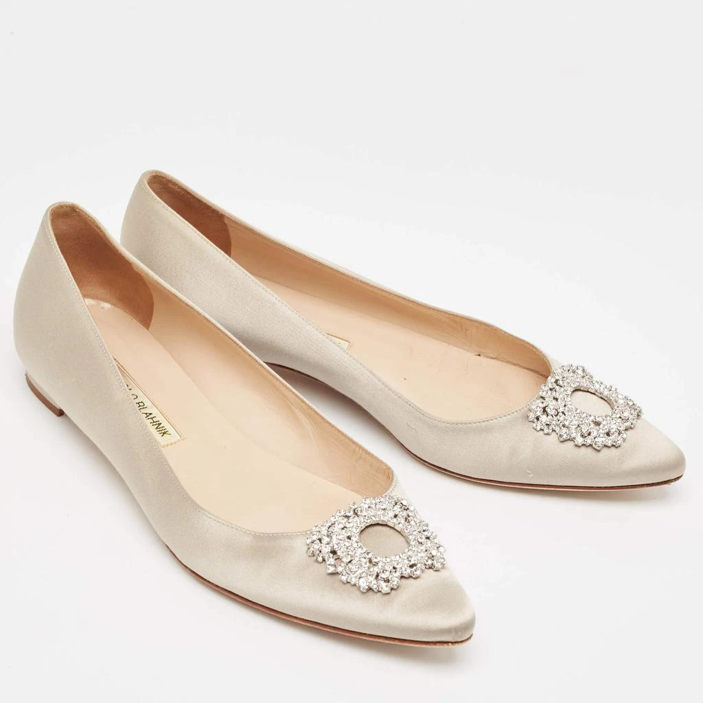 Manolo Blahnik Manolo Blahnik Light Grey Satin Hangisi Flats Size 38.5 4