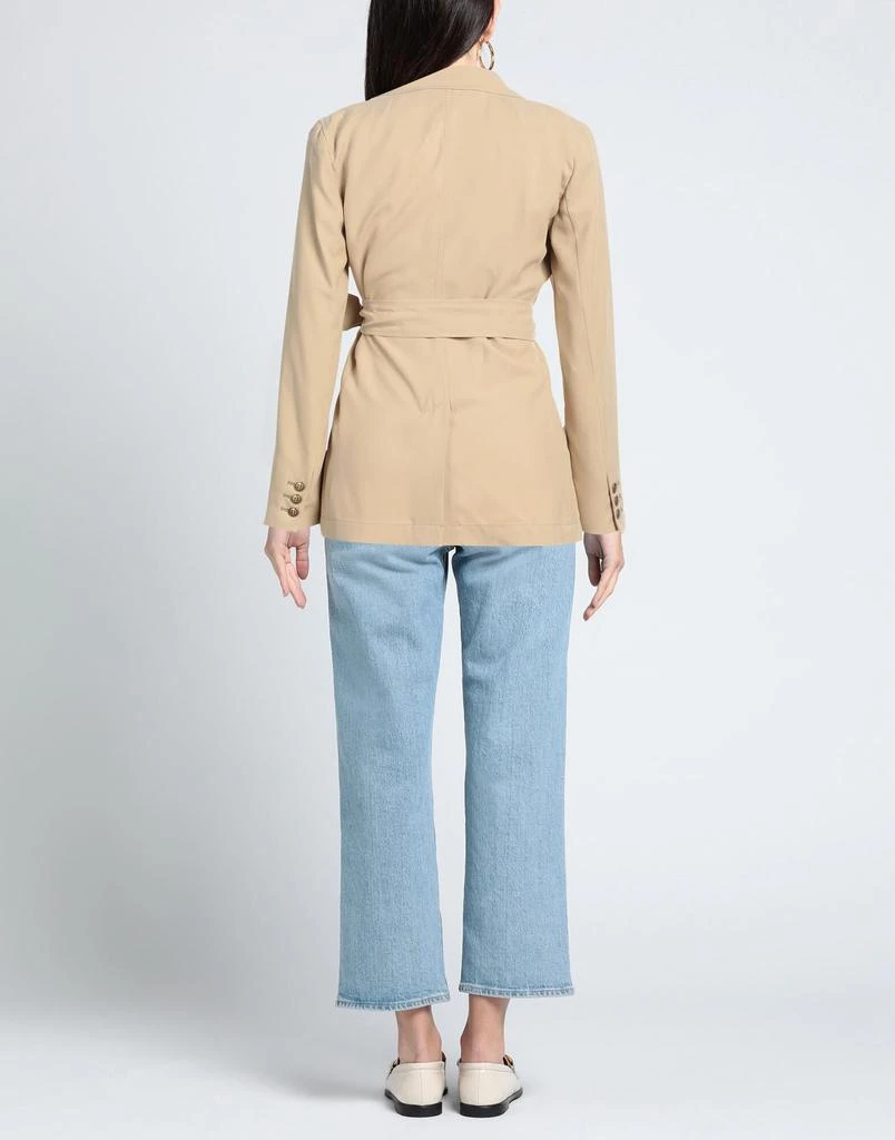 Max Mara Silk shirts
blouses 3