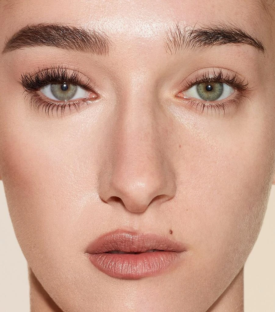 Charlotte Tilbury Brow Cheat Eyebrow Pencil 4