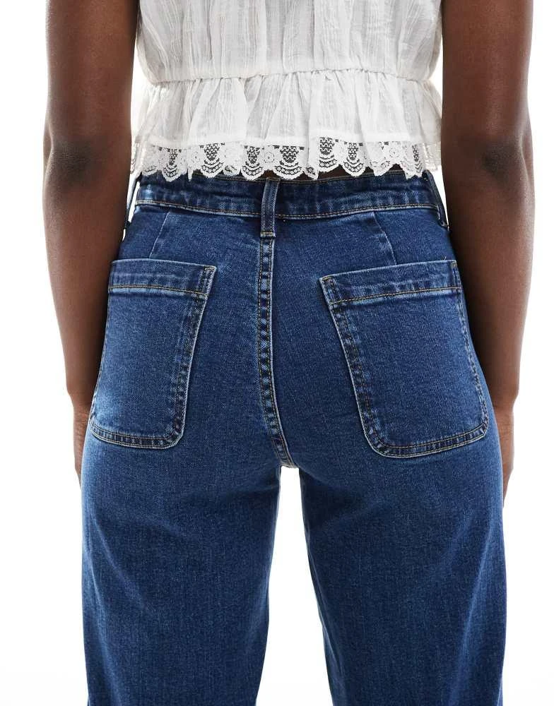 Bershka Bershka high waisted pocket detail jeans in mid wash 4